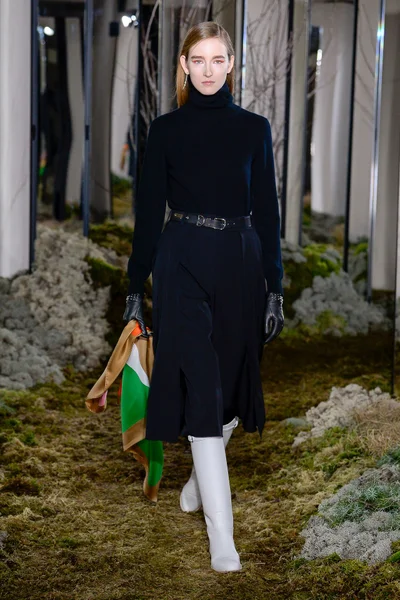 Look 1
